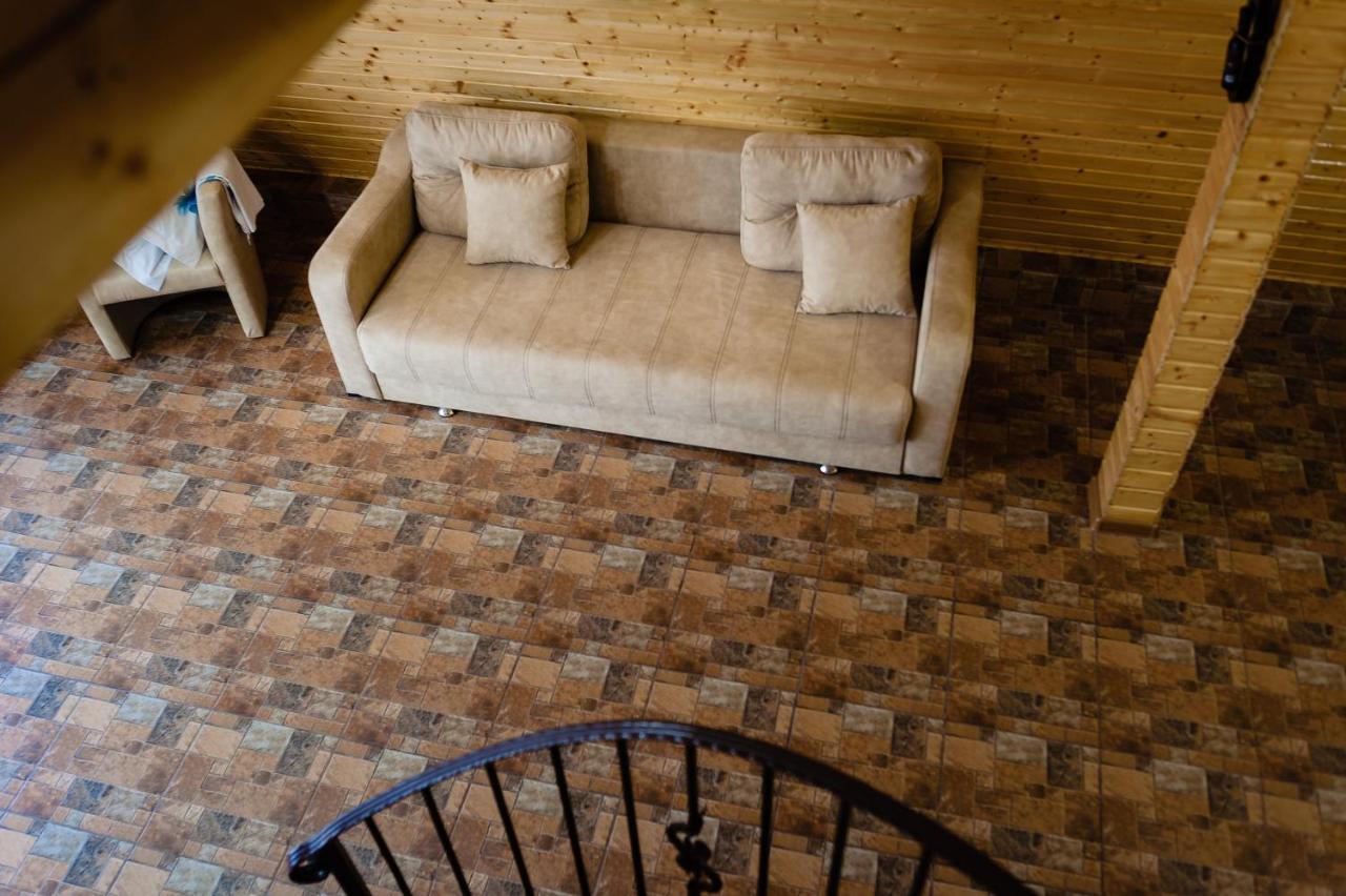Appartement La Maria Si Ioana à Curtea de Argeş Extérieur photo